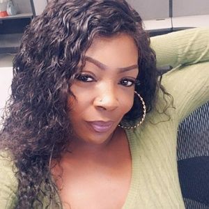 Meet your Posher, Christis